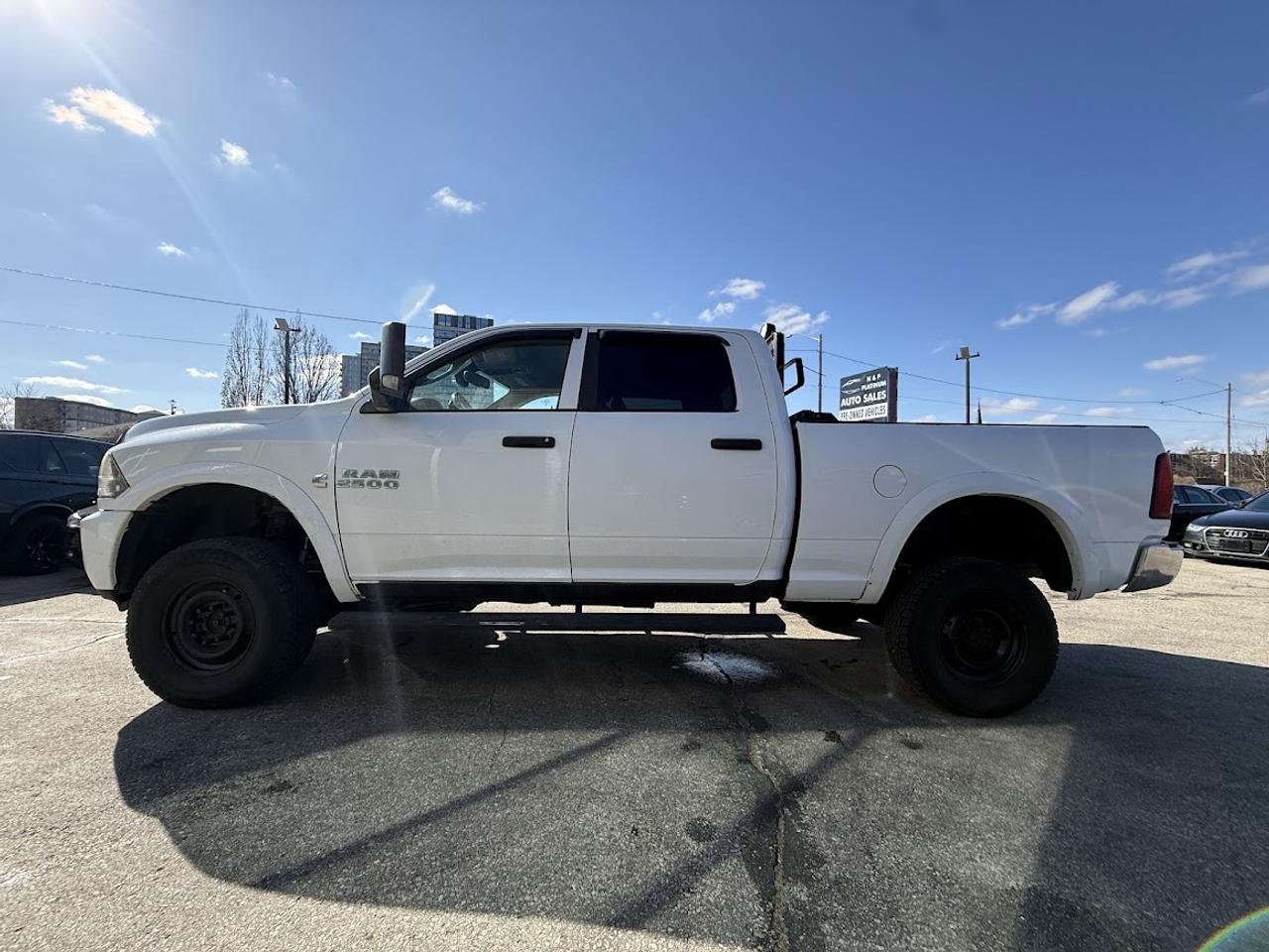 2015 RAM 2500 SLT Photo