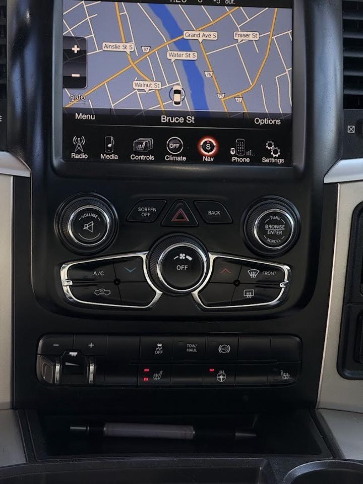 2015 RAM 2500 SLT Photo