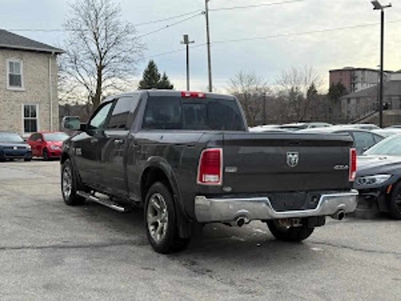 2016 RAM 1500 Laramie Photo