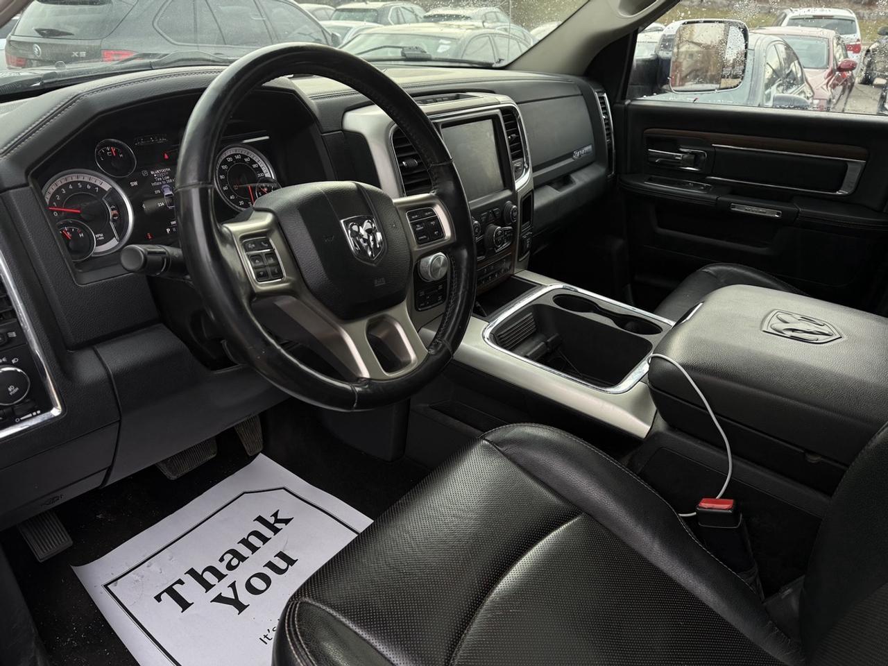 2016 RAM 1500 Laramie Photo