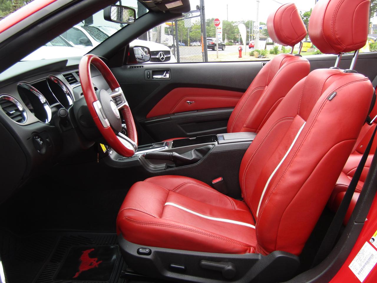 2014 Ford Mustang GT,Convertiable,Leather,Blutooth,Alloy*Certified* Photo