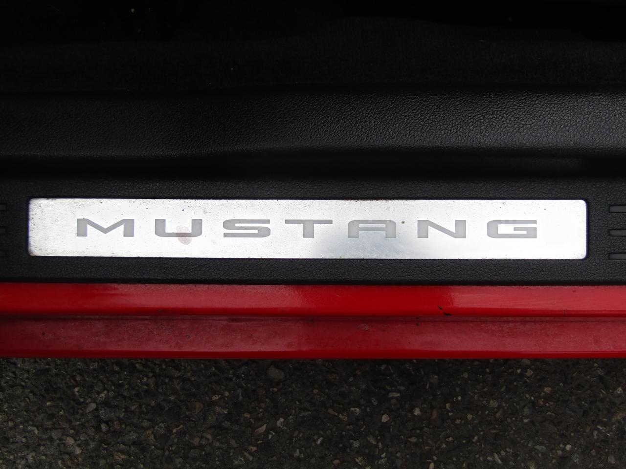 2014 Ford Mustang GT,Convertiable,Leather,Blutooth,Alloy*Certified* Photo