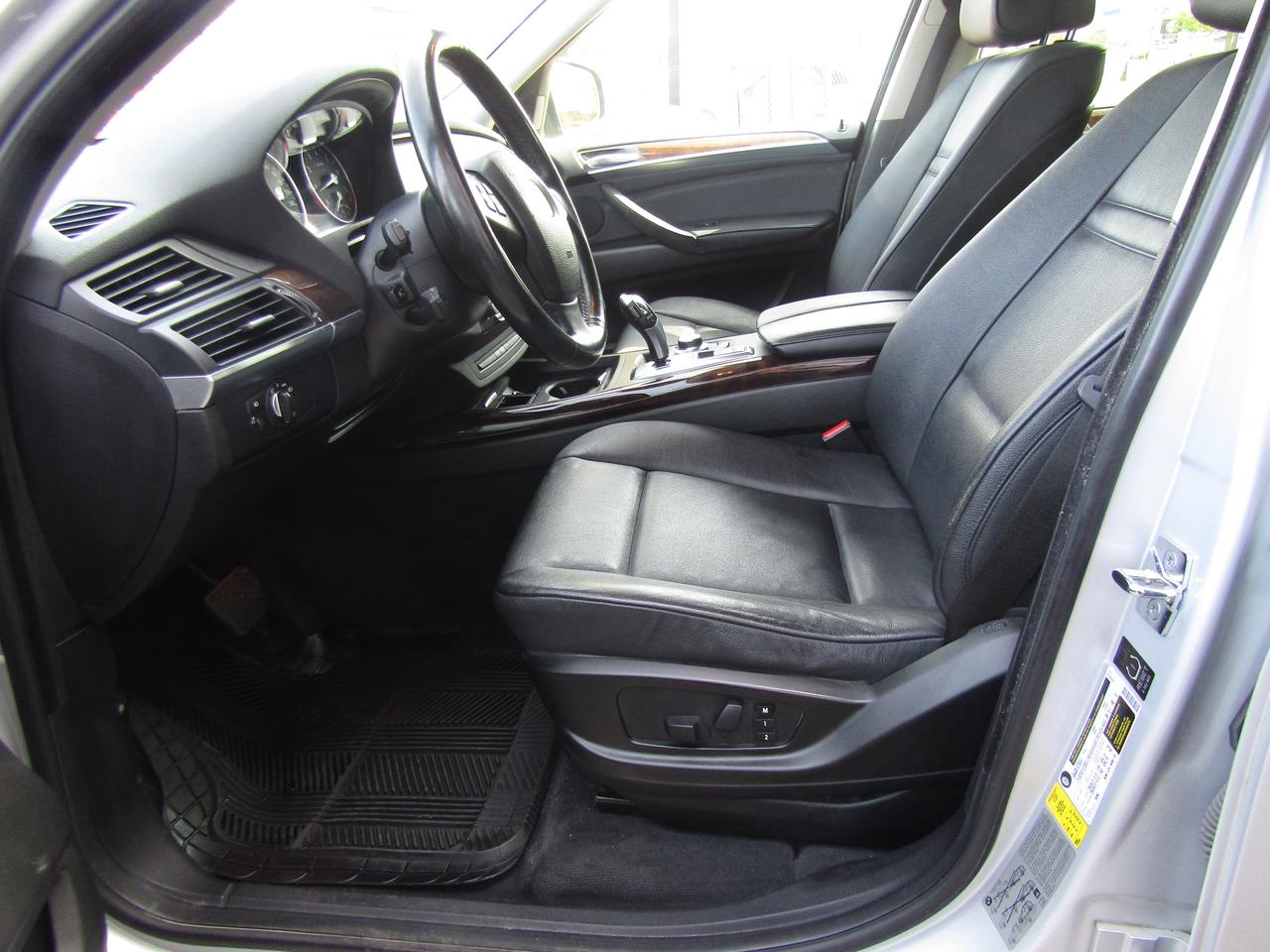 2009 BMW X5 XDrive30i,7 Pass,Pano,Leather,Memory*AS IS* Photo