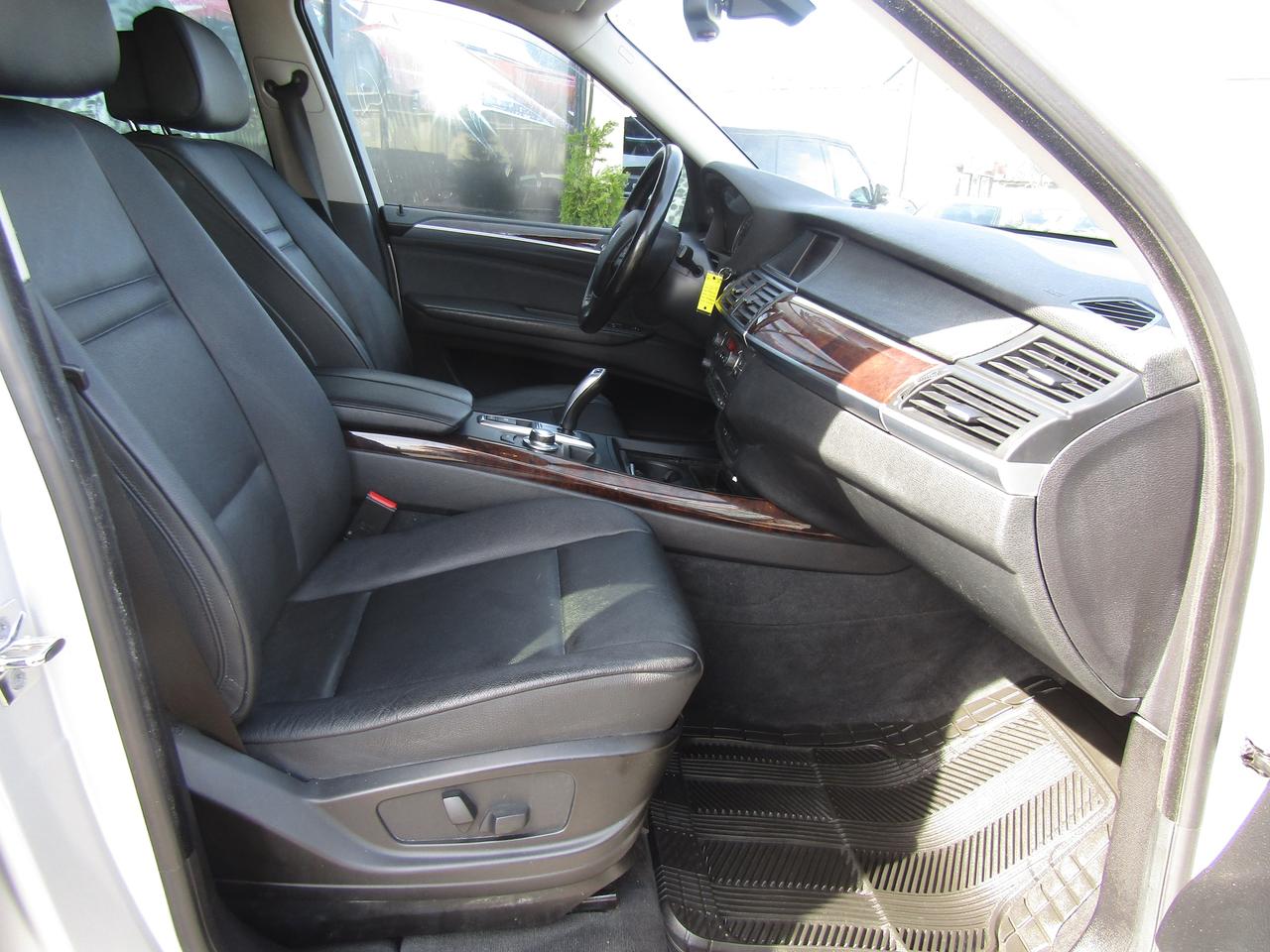 2009 BMW X5 XDrive30i,7 Pass,Pano,Leather,Memory*AS IS* Photo