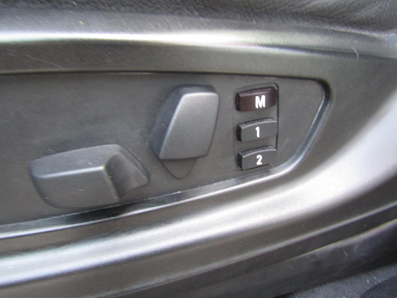 2009 BMW X5 XDrive30i,7 Pass,Pano,Leather,Memory*AS IS* Photo