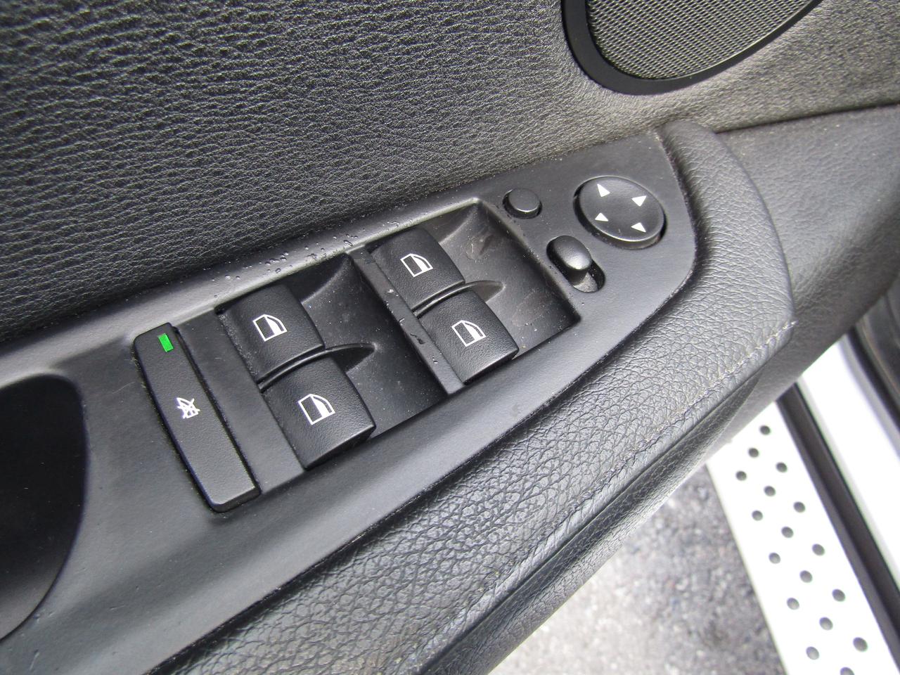 2009 BMW X5 XDrive30i,7 Pass,Pano,Leather,Memory*AS IS* Photo