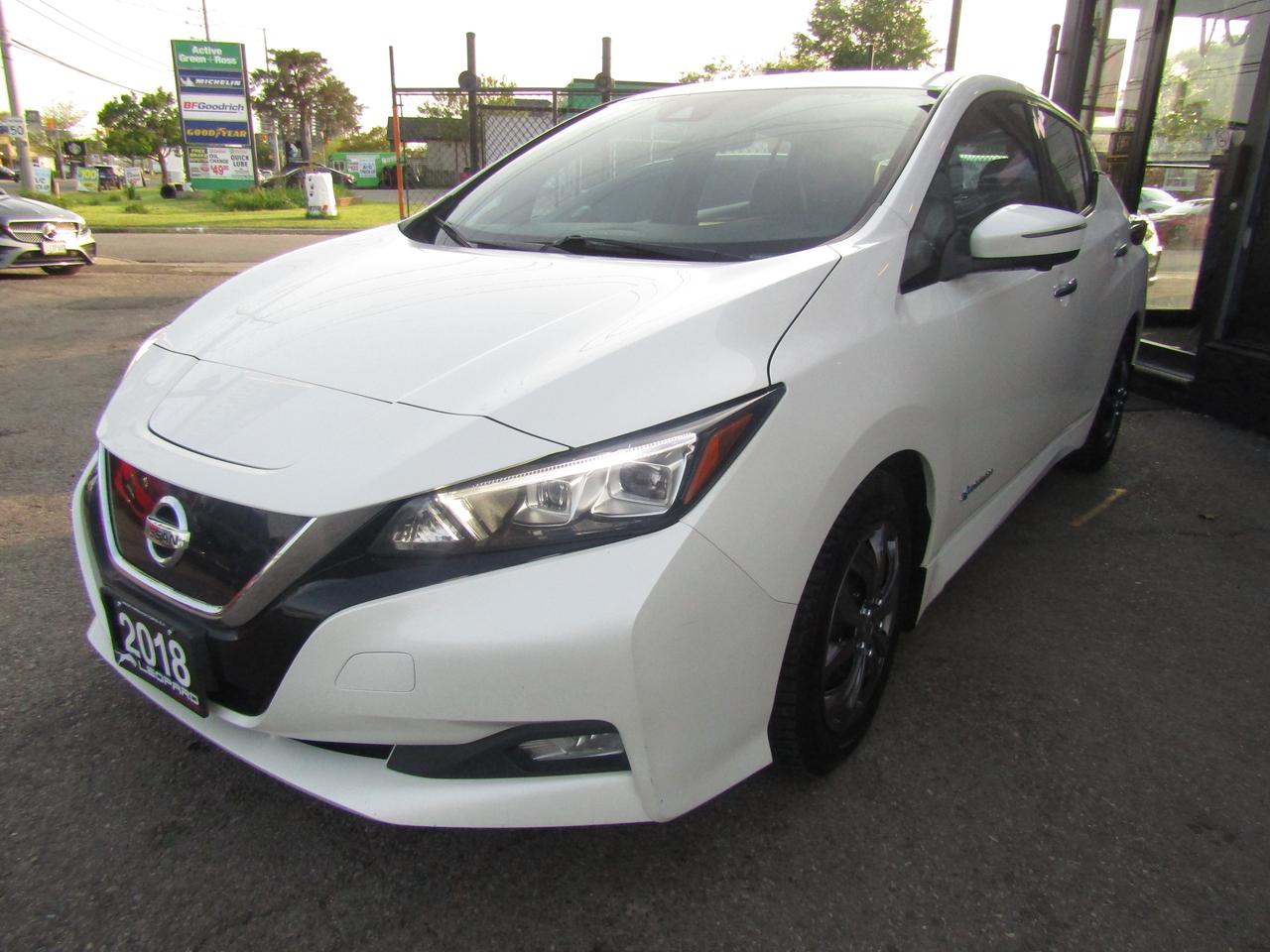 2018 Nissan Leaf SL,Electric,Navi,360 Camera,Leather*No Accident*Certified* Photo2