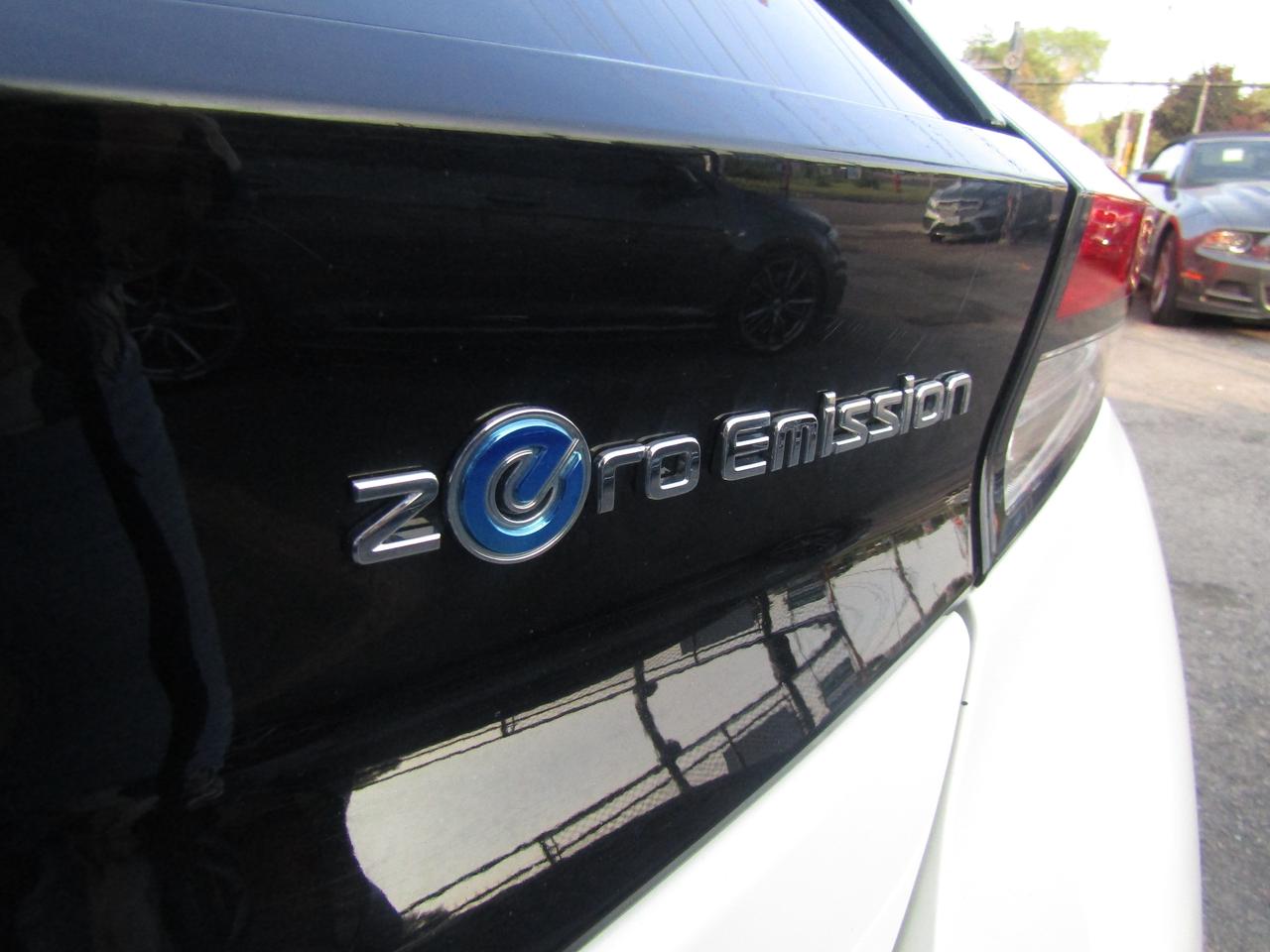 2018 Nissan Leaf SL,Electric,Navi,360 Camera,Leather*No Accident*Certified* Photo