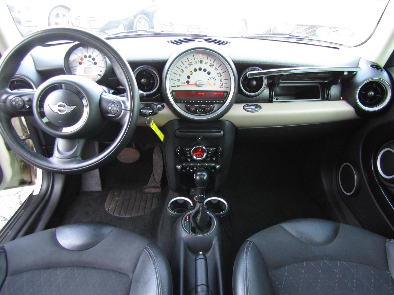 2013 MINI Cooper Prem., Pano, Leather, Bluetooth, Cruise Ctrl, *Certified* Photo