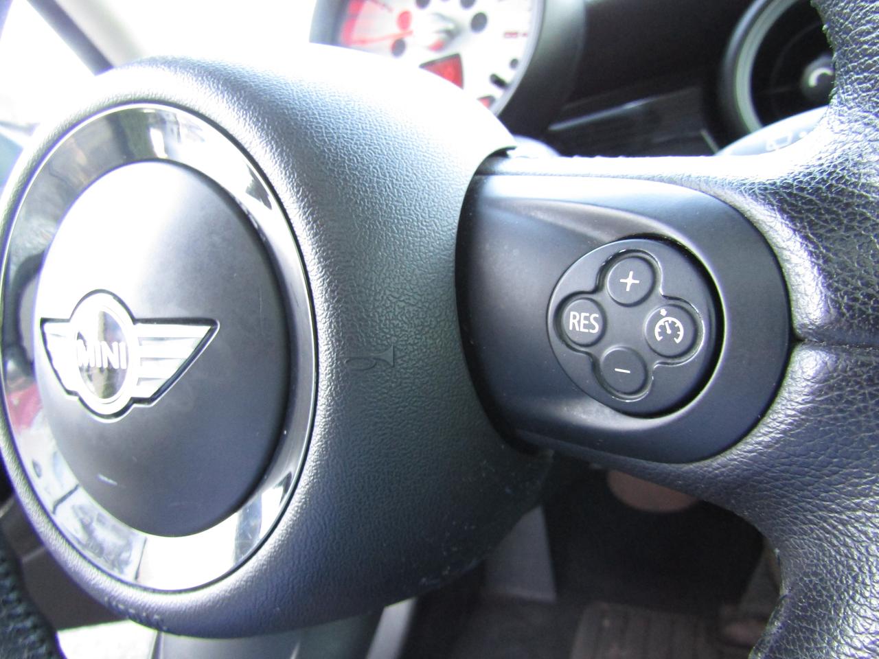 2013 MINI Cooper Prem., Pano, Leather, Bluetooth, Cruise Ctrl, *Certified* Photo