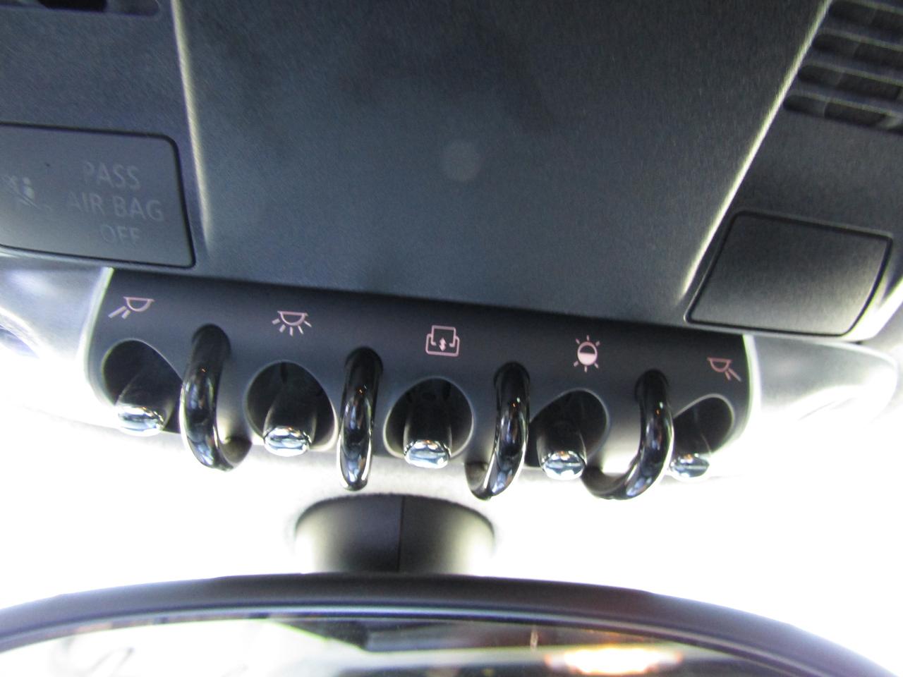 2013 MINI Cooper Prem., Pano, Leather, Bluetooth, Cruise Ctrl, *Certified* Photo