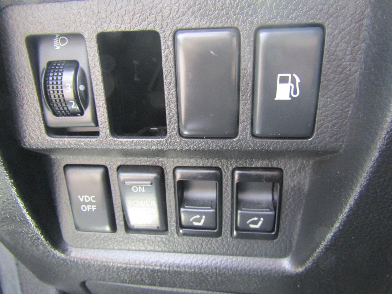 2009 Nissan Murano SL, Awd, Pano, Camera, Pwr Seats, Alloy, *AS IS* Photo