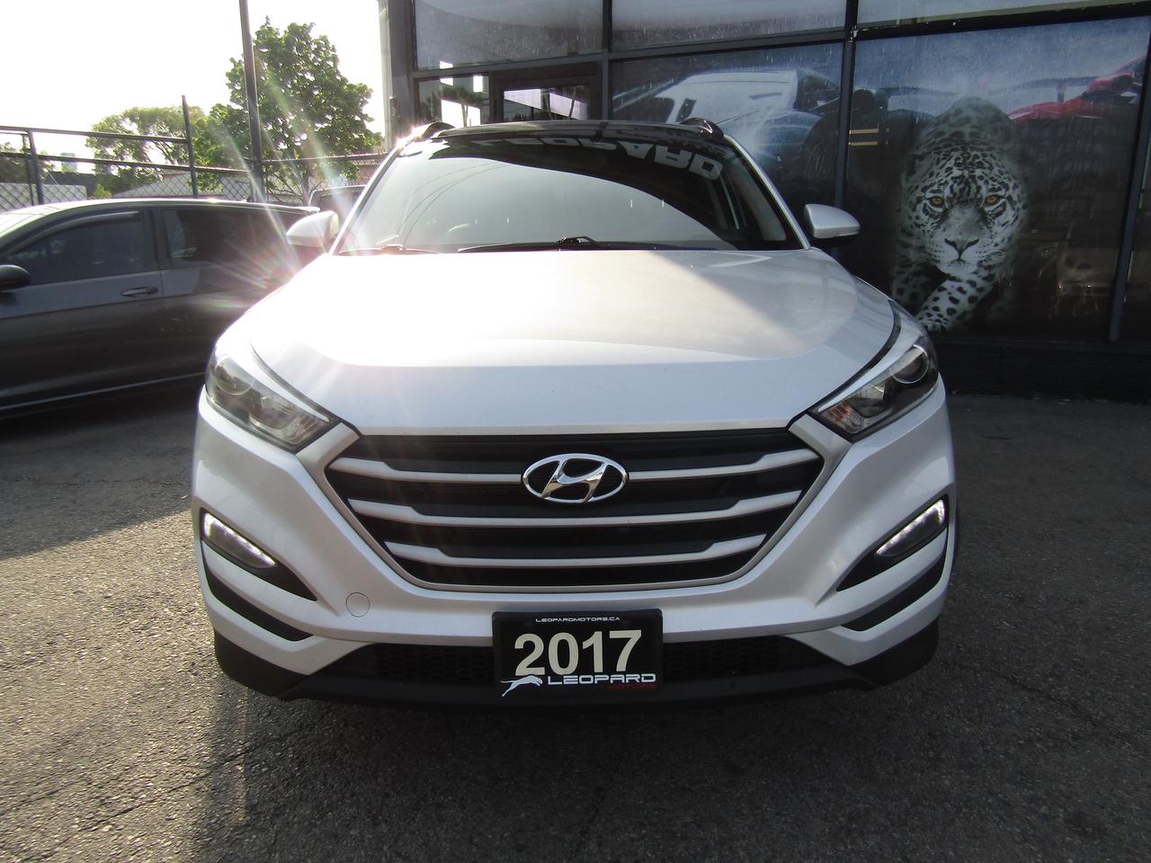 2017 Hyundai Tucson SE,Pano,Camera,Bluetooth,Blind Spots,Alloy*Certified* Photo1