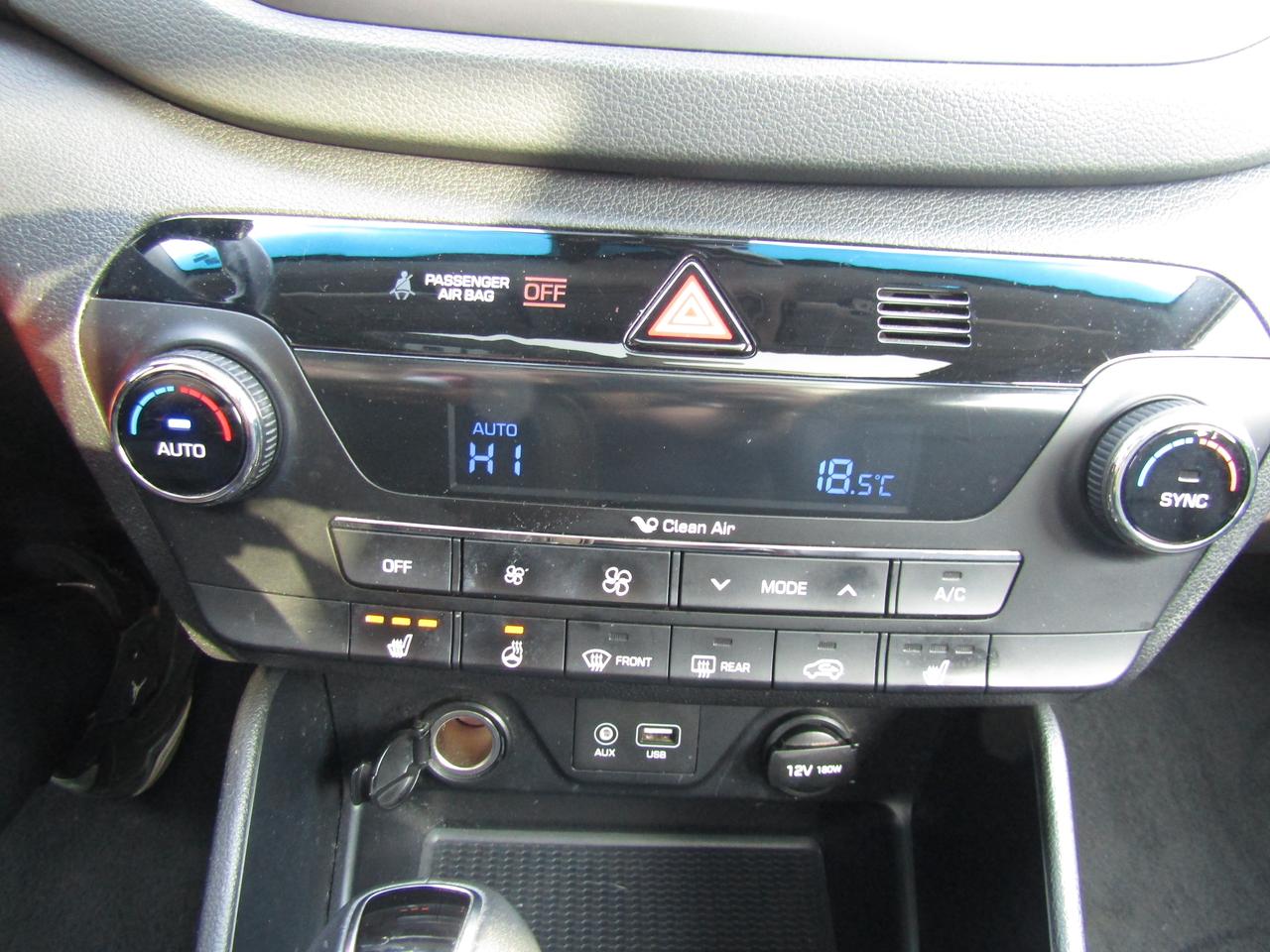 2017 Hyundai Tucson SE,Pano,Camera,Bluetooth,Blind Spots,Alloy*Certified* Photo