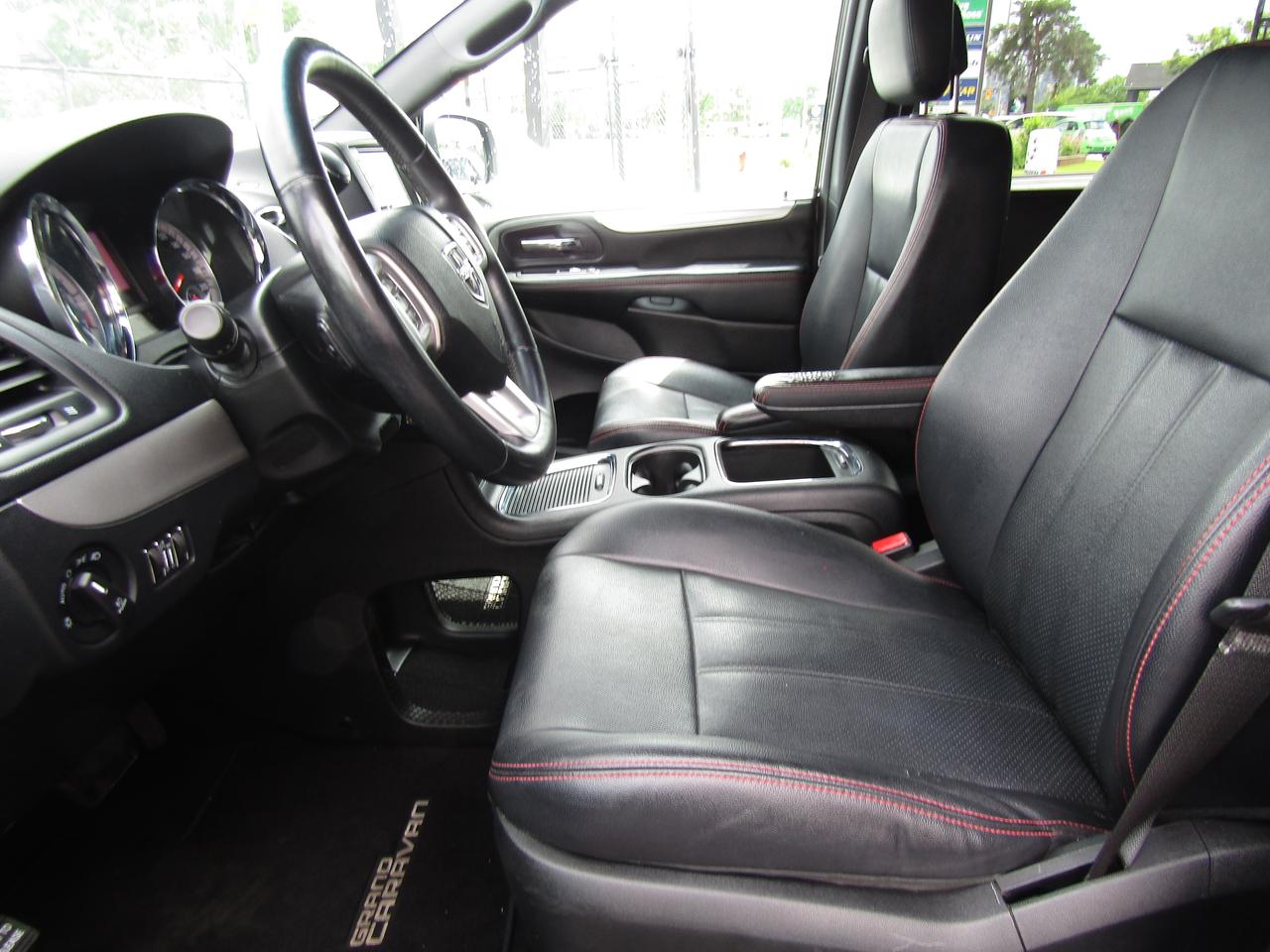 2017 Dodge Grand Caravan GT,7Pass,DVD,Navi,Blind Spot,Leather,Camera,*One Owner*Certified* Photo