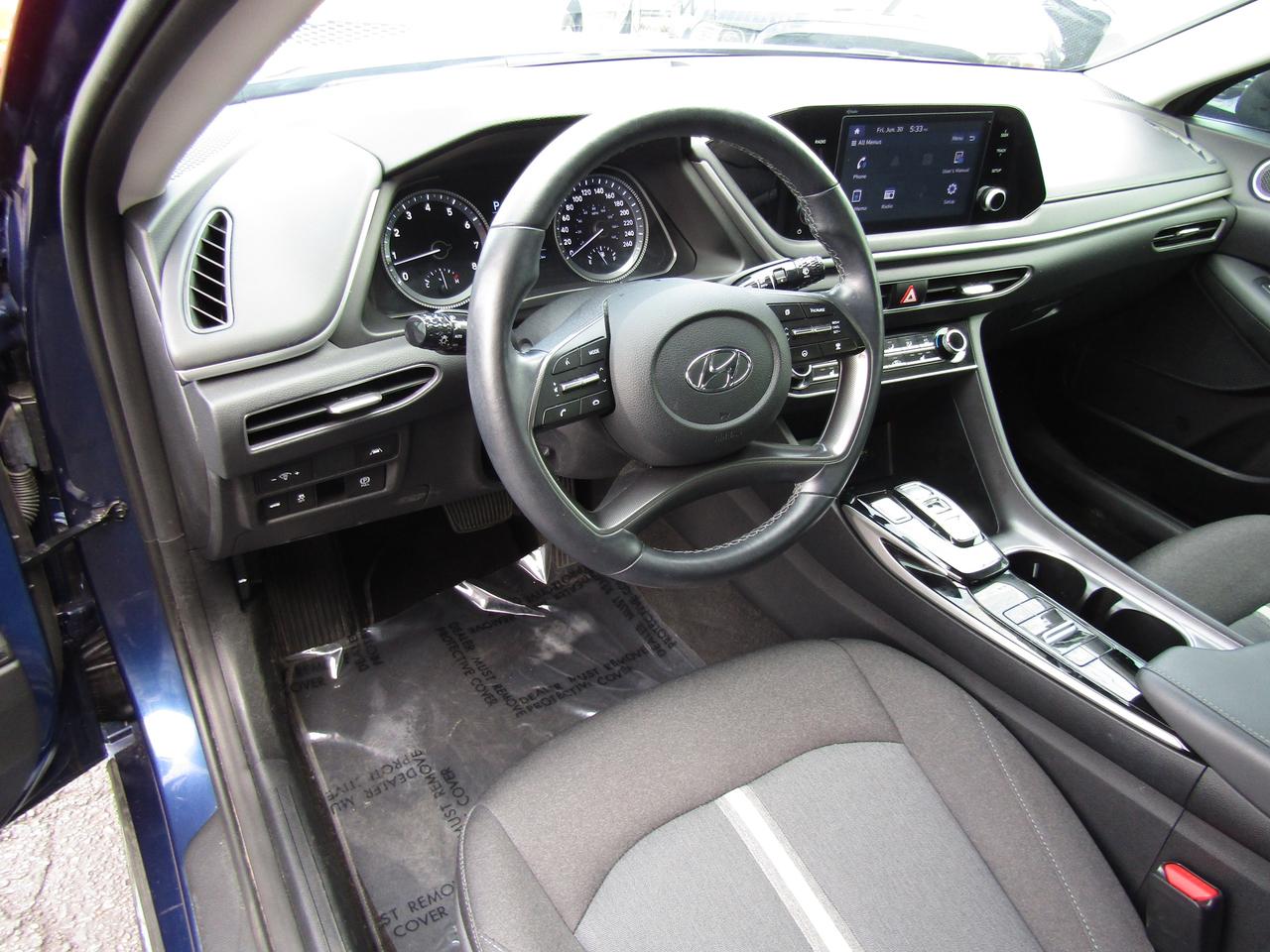 2022 Hyundai Sonata preferred ,Blind Spot, Lane Assist, Camera, Bluetooth, *One Owner*Certified* Photo