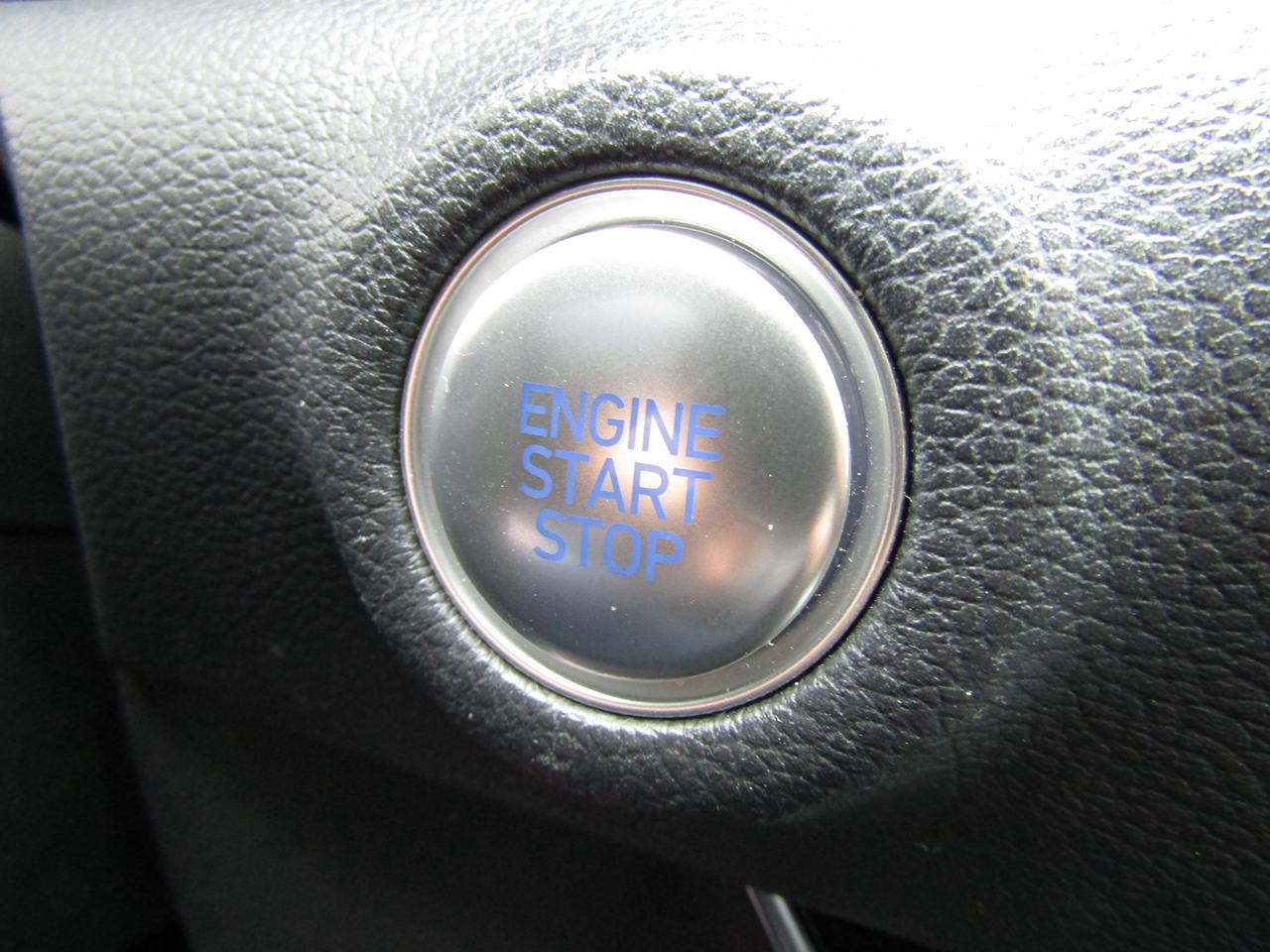 2022 Hyundai Sonata preferred ,Blind Spot, Lane Assist, Camera, Bluetooth, *One Owner*Certified* Photo