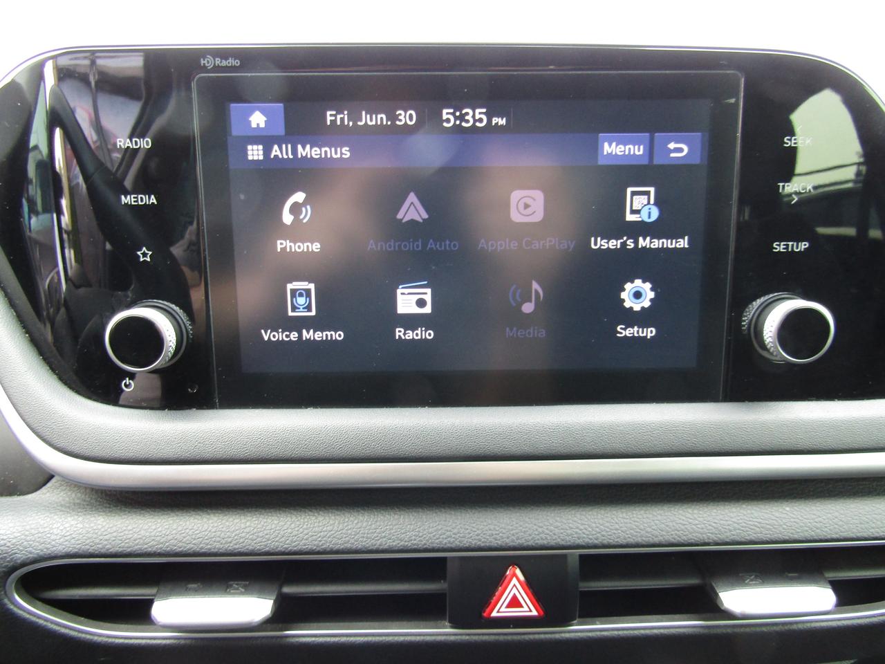 2022 Hyundai Sonata preferred ,Blind Spot, Lane Assist, Camera, Bluetooth, *One Owner*Certified* Photo