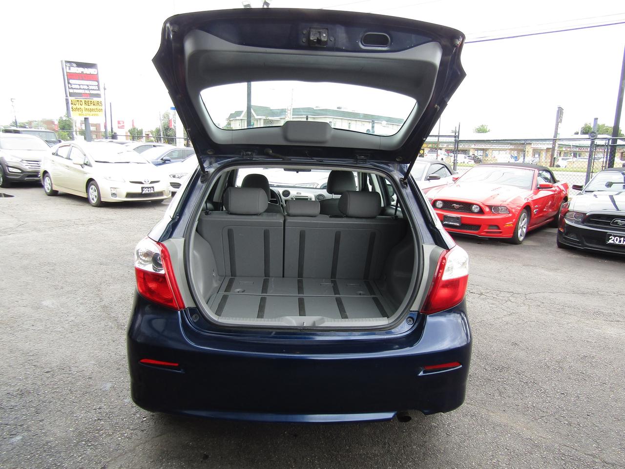 2011 Toyota Matrix CE,Climate Ctrl,Automatic Trans*No Accident*Certified* Photo