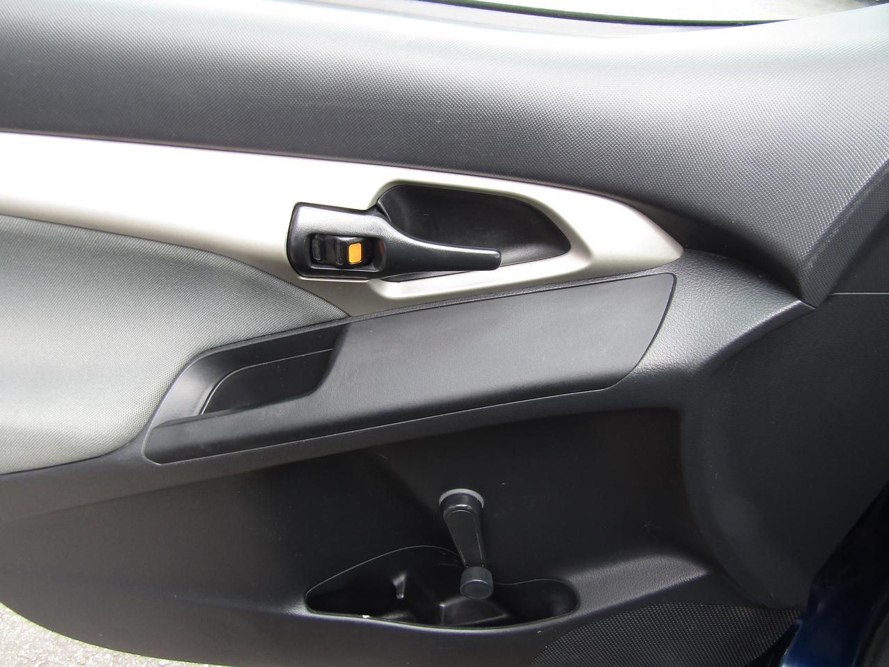 2011 Toyota Matrix CE,Climate Ctrl,Automatic Trans*No Accident*Certified* Photo