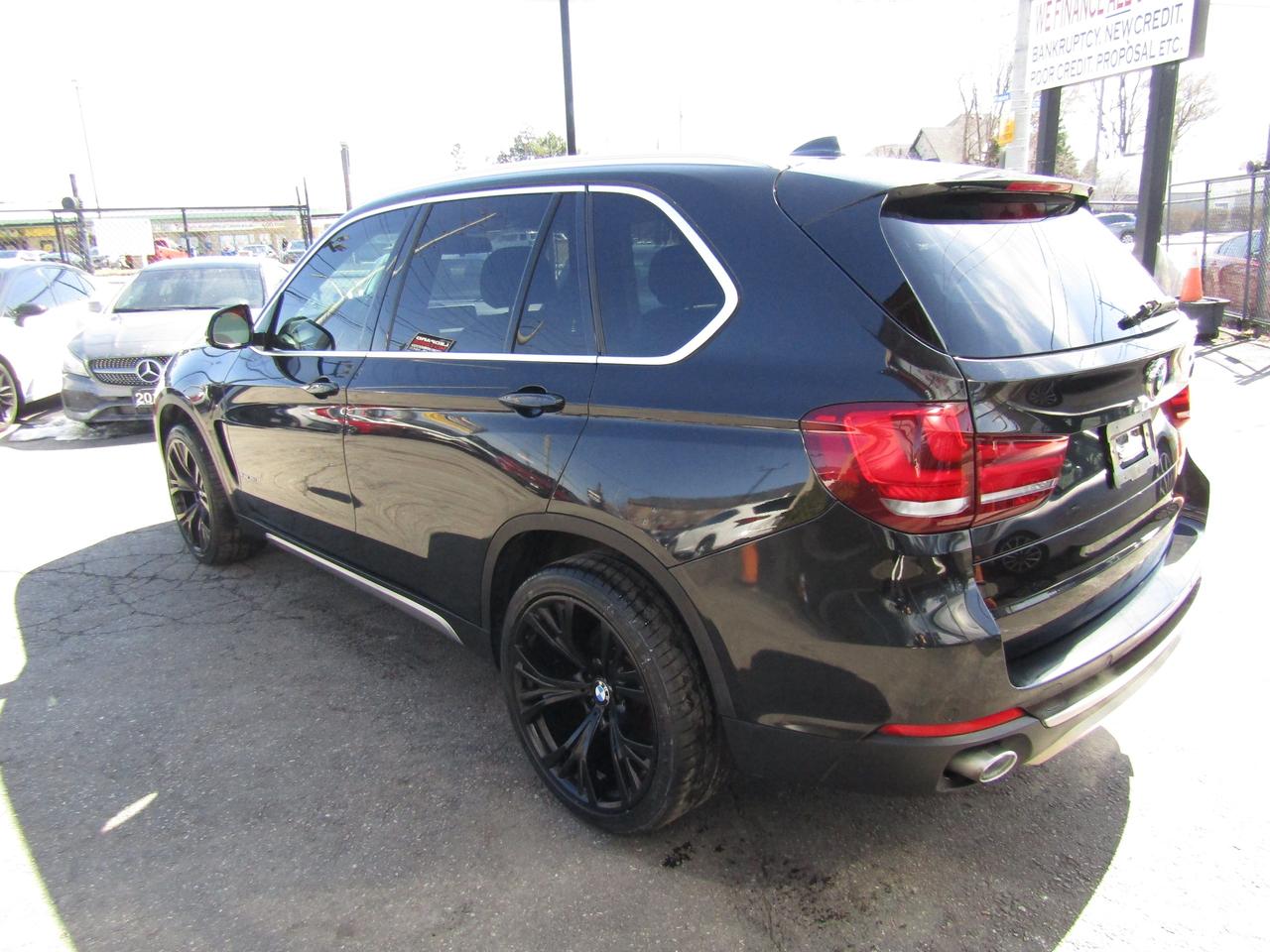 2017 BMW X5 XDrive35i,AWD,Navi,Pano,Leather,Camera*Certified* Photo4
