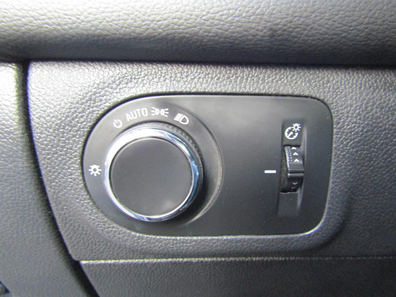 2017 Chevrolet Cruze Premier,Camera,Leather,Heated Seats*AS IS* Photo