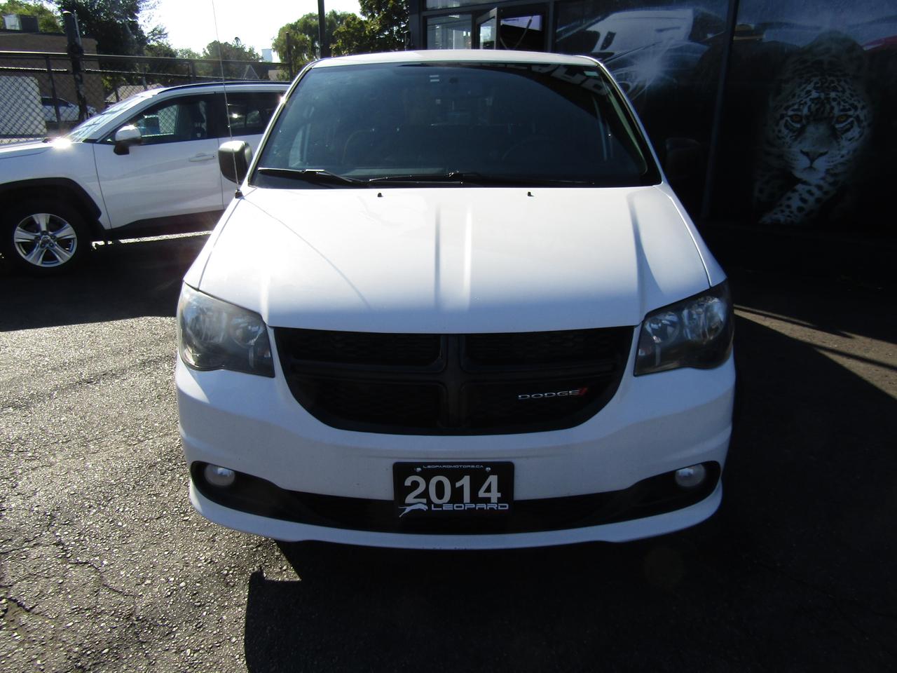 2014 Dodge Grand Caravan SXT,7Pass,Navi,Camera,DVD,Bluetooth*Certified* Photo5