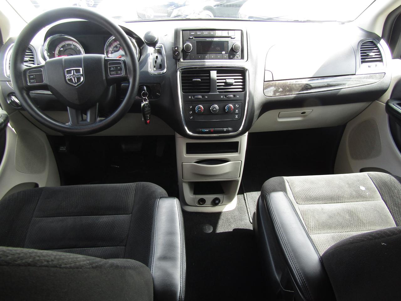 2016 Dodge Grand Caravan SE,7Passengers,Cruise Ctrl,Pwr Windows,LOW KM*Certified* Photo