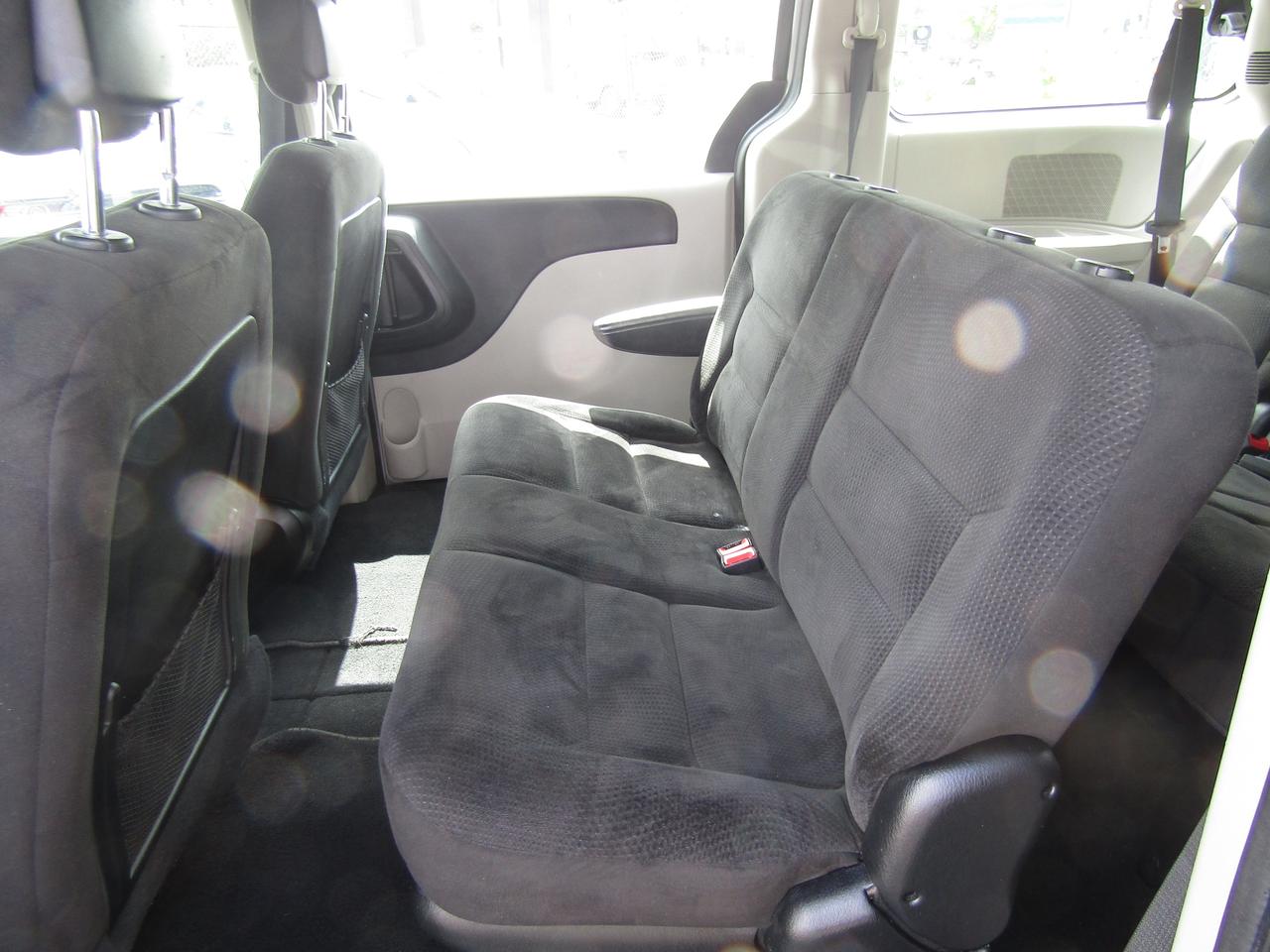 2016 Dodge Grand Caravan SE,7Passengers,Cruise Ctrl,Pwr Windows,LOW KM*Certified* Photo