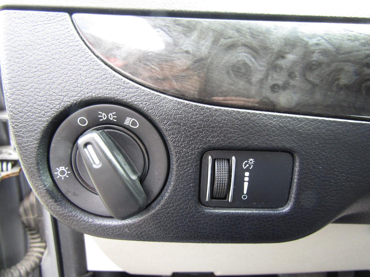 2016 Dodge Grand Caravan SE,7Passengers,Cruise Ctrl,Pwr Windows,LOW KM*Certified* Photo