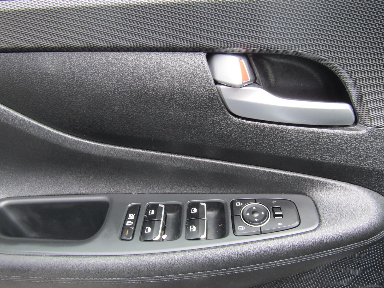 2020 Hyundai Santa Fe HTRAC,AWD,Lane Assist,Blind Spot,Camera*Certified* Photo