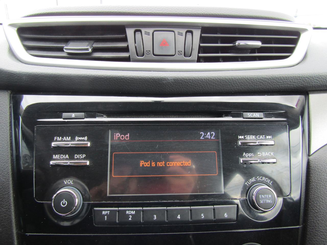 2016 Nissan Rogue SV,Camera,Bluetooth,Heated Seats,Push to Start*Certified* Photo