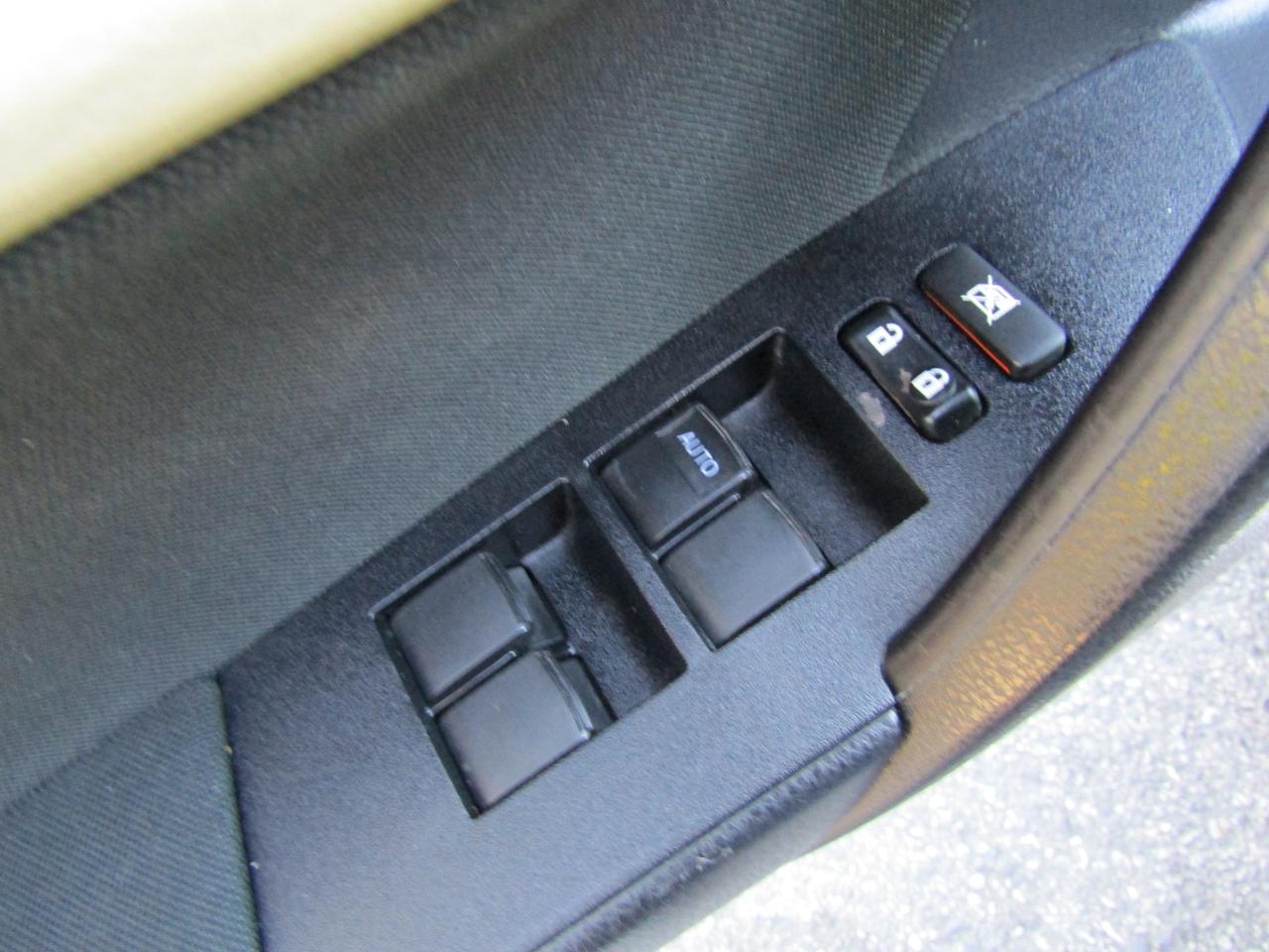 2016 Toyota Corolla LE,Camera,Bluetooth,Cruise Ctrl,Low Km*Certified* Photo