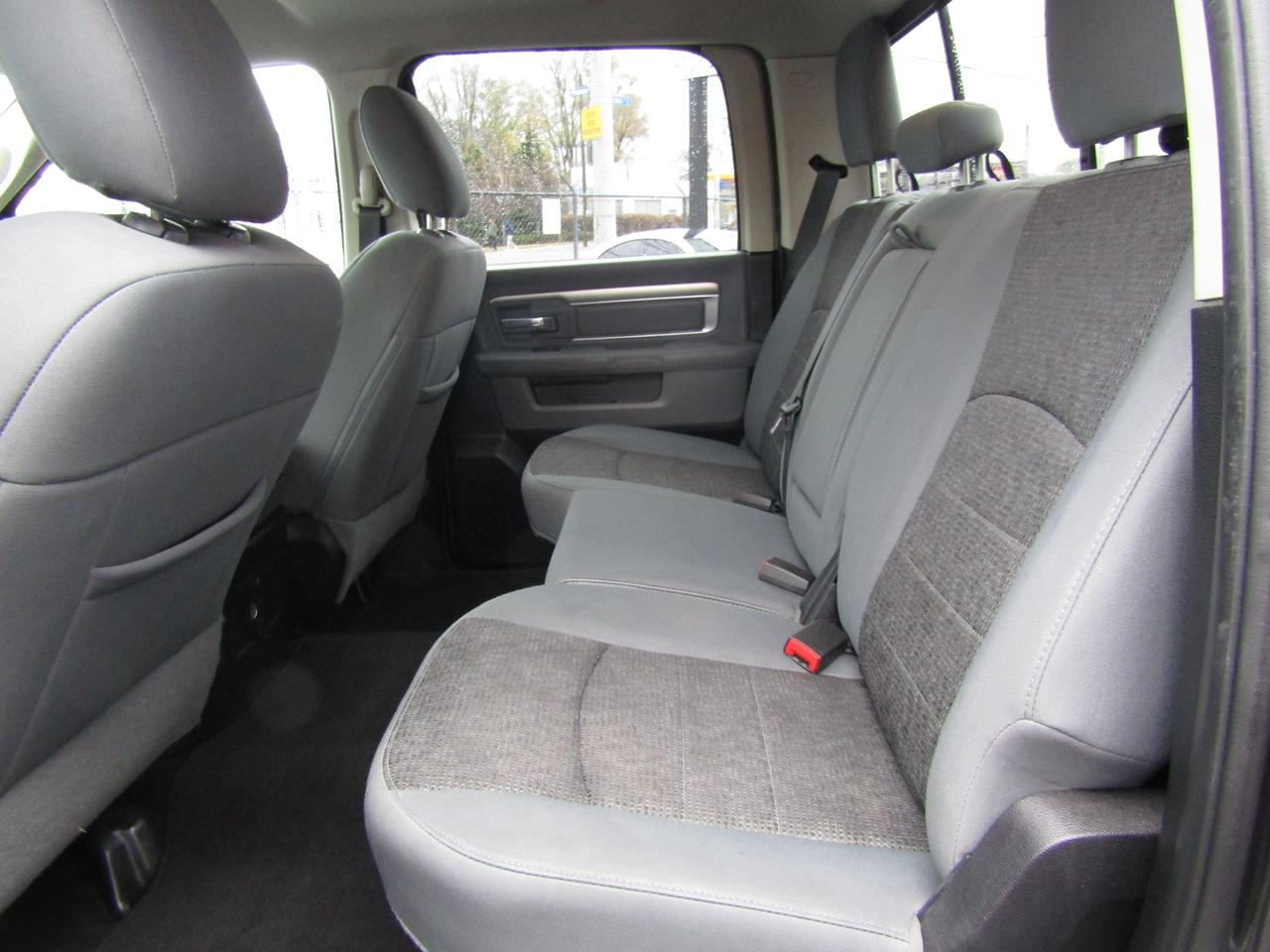 2015 RAM 1500 Diesel,Big Horn,4X4,Camera,Alloy,Pwr Seats & locks & Windows*Certified* Photo