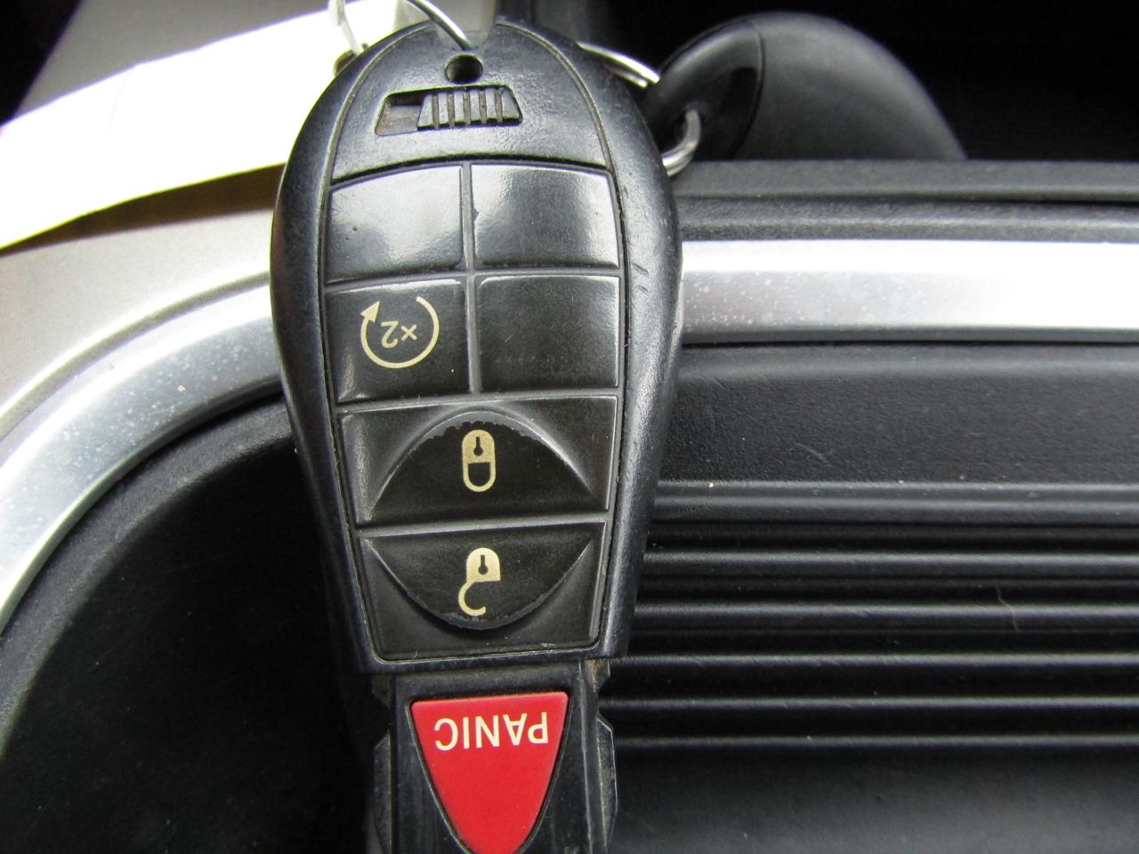 2015 RAM 1500 Diesel,Big Horn,4X4,Camera,Alloy,Pwr Seats & locks & Windows*Certified* Photo