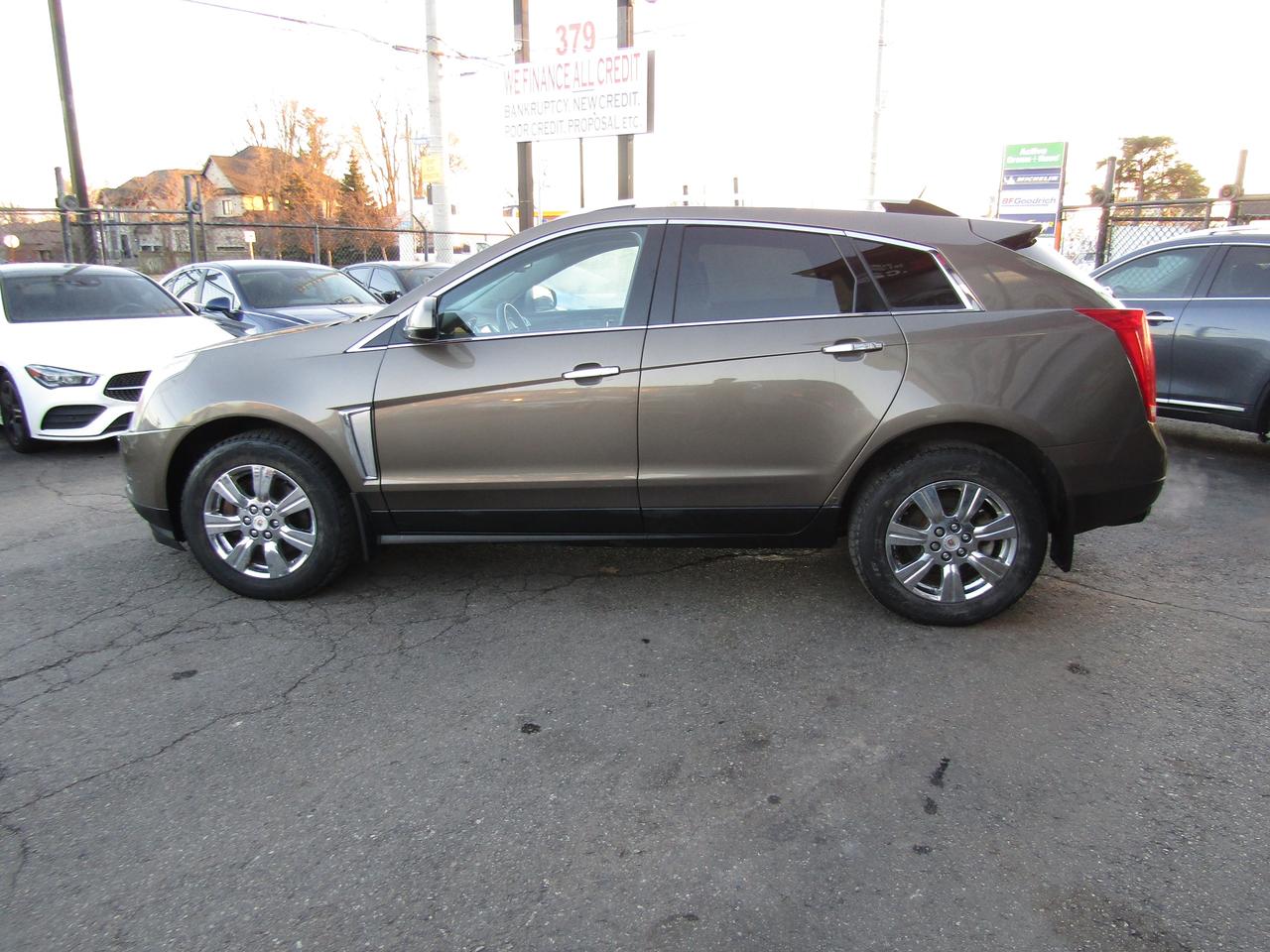 2014 Cadillac SRX Luxury, AWD, Navi, Pano, Leather **AS IS** Photo