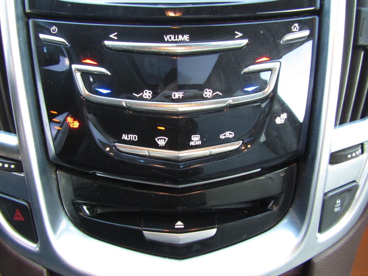 2014 Cadillac SRX Luxury, AWD, Navi, Pano, Leather **AS IS** Photo