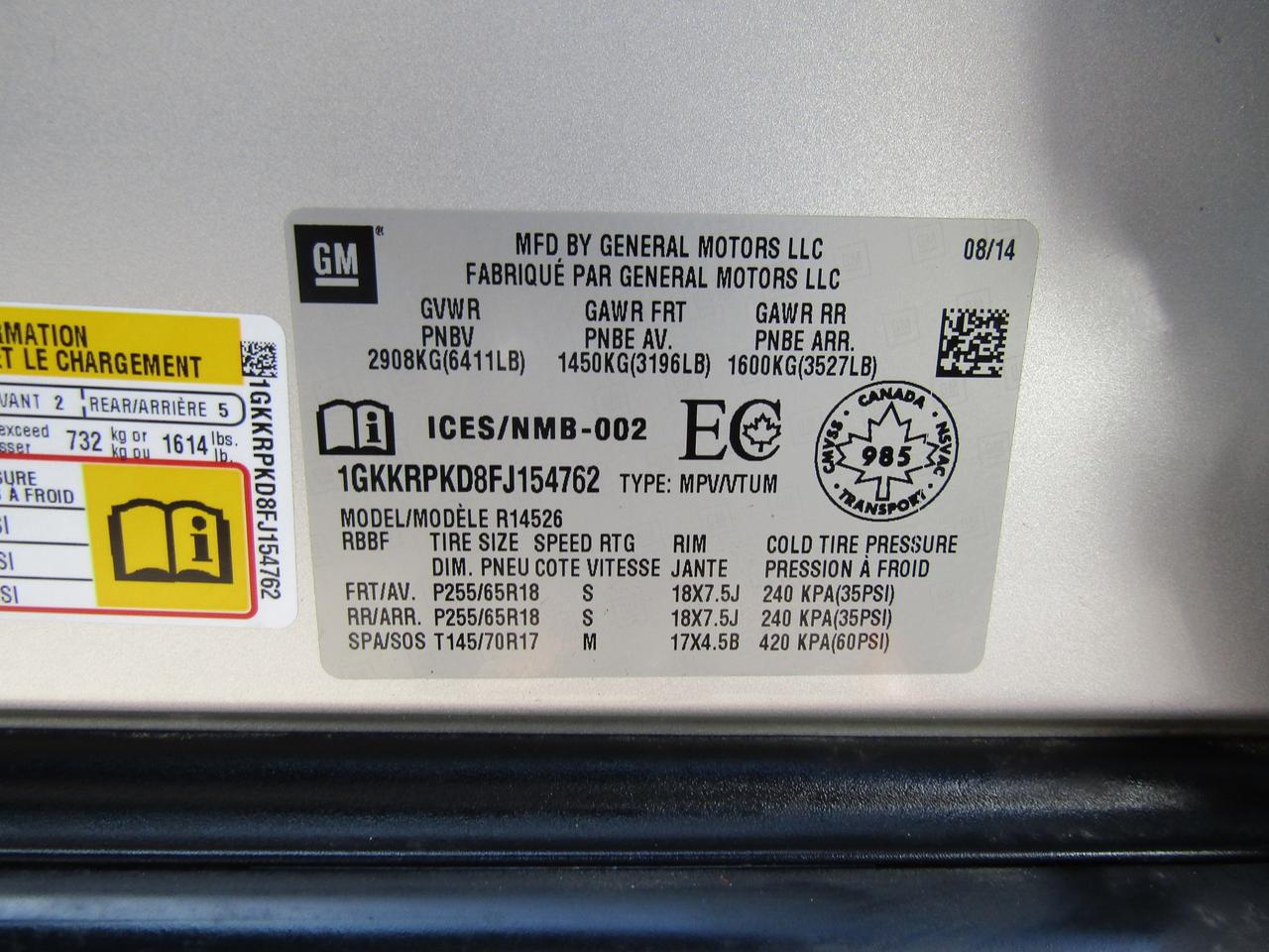 2015 GMC Acadia SLT, 7Pass, Camera, Sunroof, Heated Seats *Certified* Photo