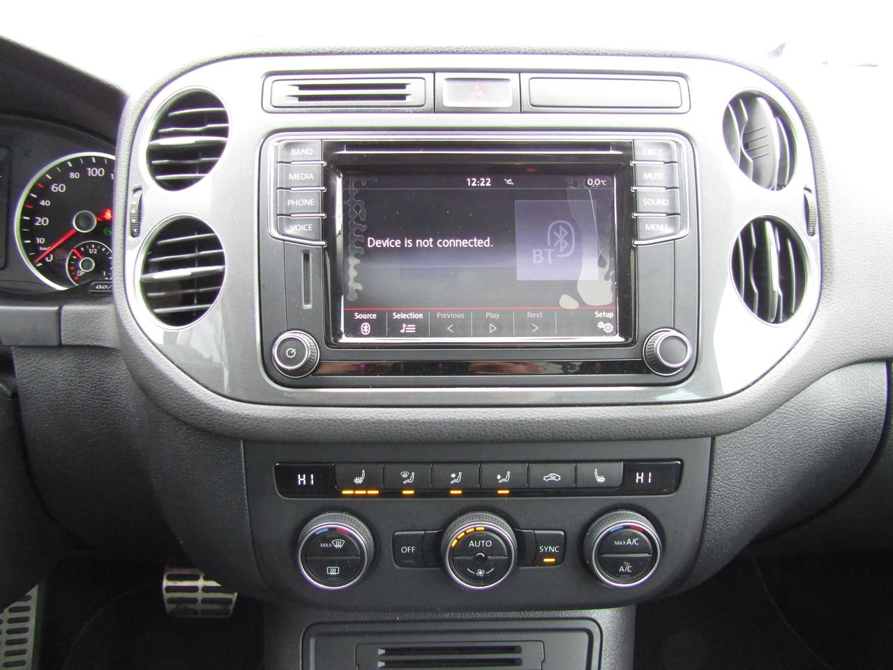 2017 Volkswagen Tiguan Wolfsburg,4Motion,Pano,Leather,Camera*Certified* Photo