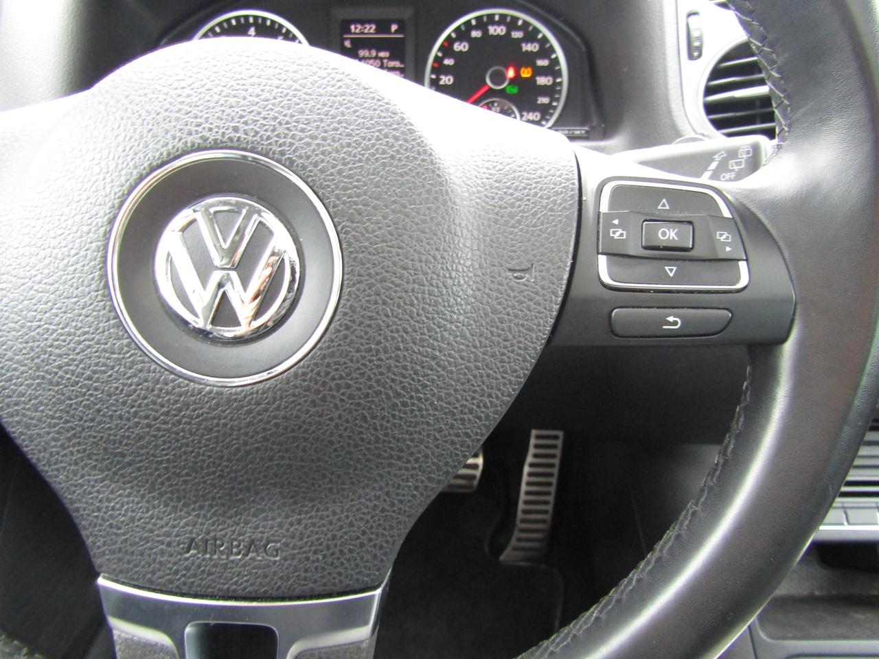 2017 Volkswagen Tiguan Wolfsburg,4Motion,Pano,Leather,Camera*Certified* Photo