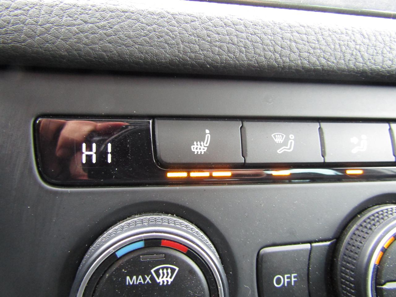 2017 Volkswagen Tiguan Wolfsburg,4Motion,Pano,Leather,Camera*Certified* Photo