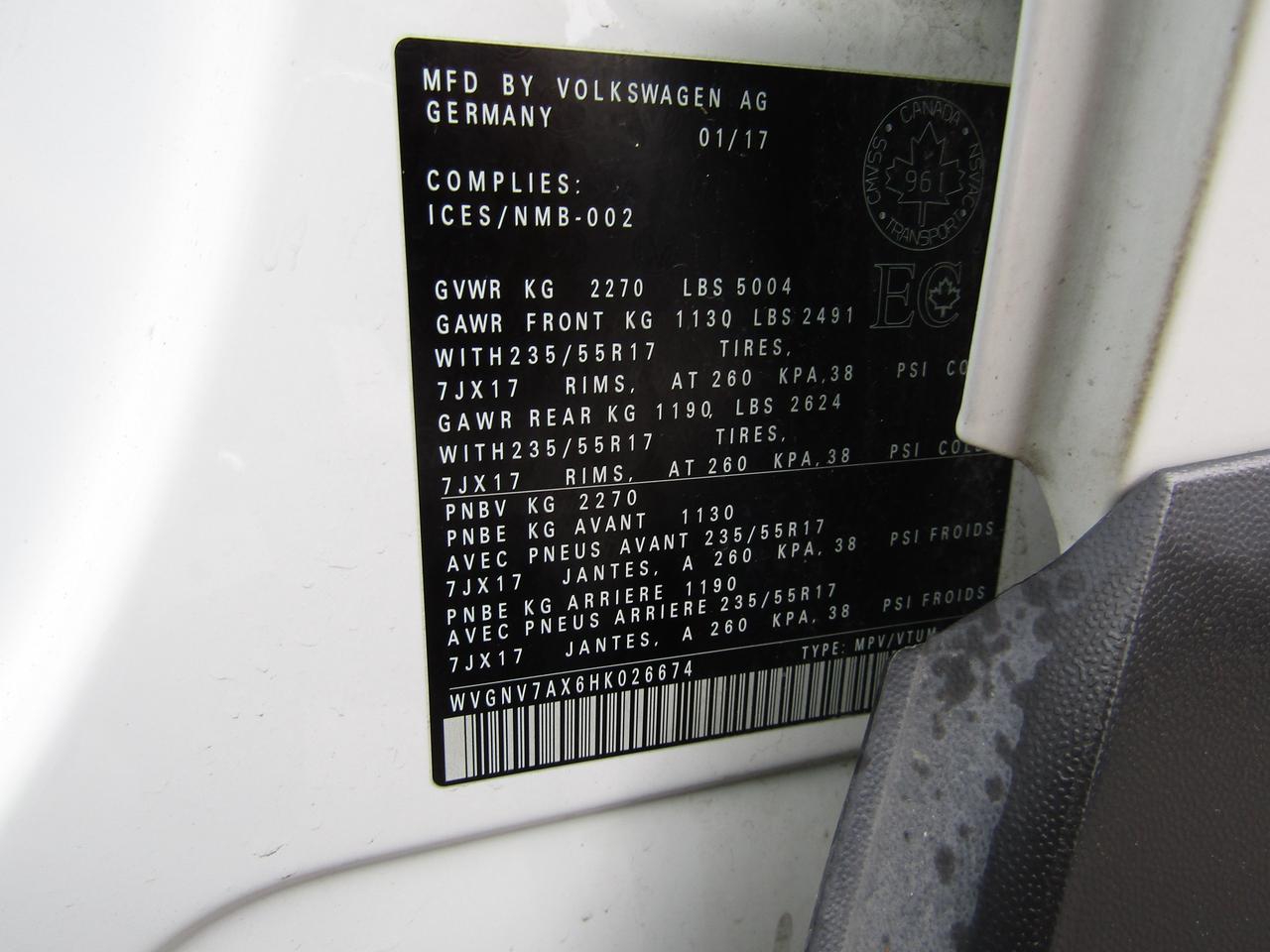 2017 Volkswagen Tiguan Wolfsburg,4Motion,Pano,Leather,Camera*Certified* Photo