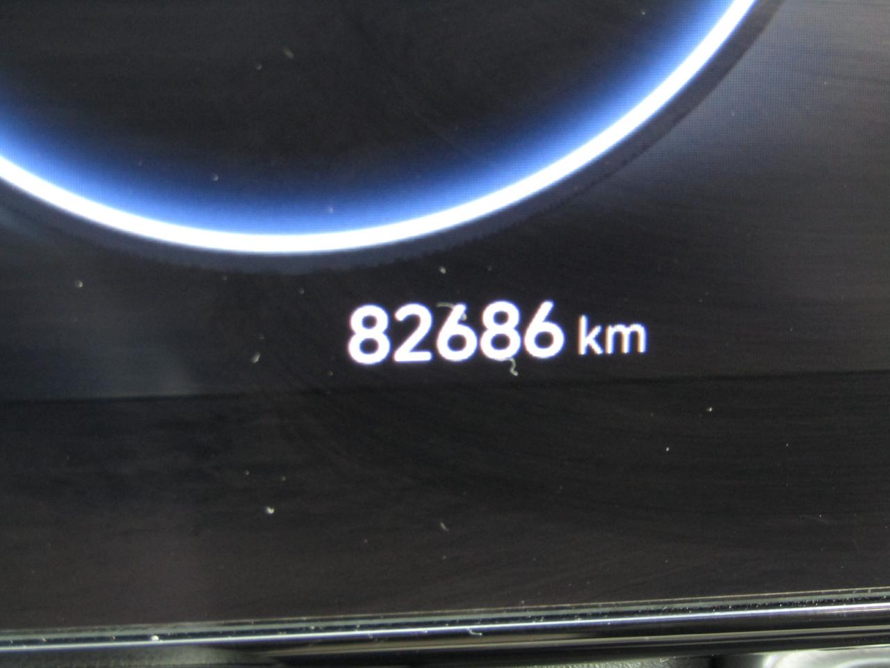 2023 Hyundai Elantra Preferred Tech, Navi, Blindspot, Sunroof, Leather, Alloy, *Certified* Photo