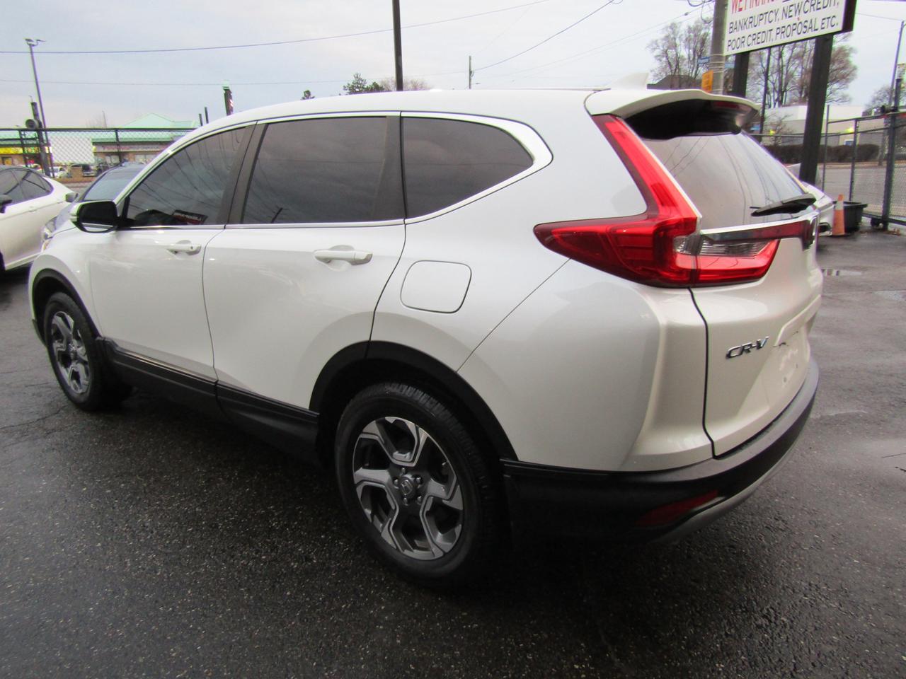 2017 Honda CR-V EX-L, Leather, Sunroof, 2Camera, *Certified* Photo
