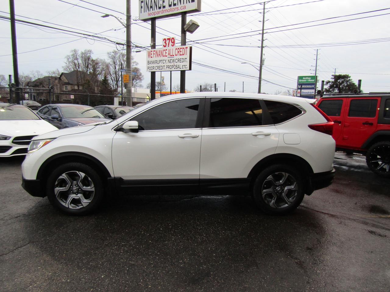 2017 Honda CR-V EX-L, Leather, Sunroof, 2Camera, *Certified* Photo