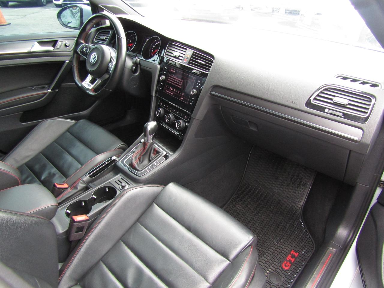 2018 Volkswagen Golf GTI Autobahn, Camera, Navi, Sunroof, Pwr Seats, Bluetooth*Certified* Photo