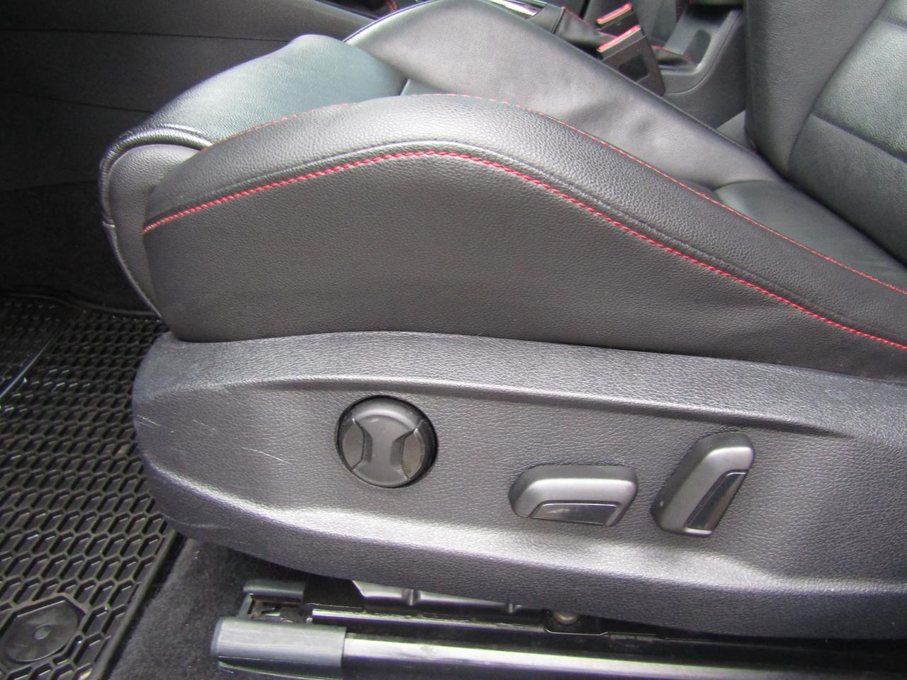 2018 Volkswagen Golf GTI Autobahn, Camera, Navi, Sunroof, Pwr Seats, Bluetooth*Certified* Photo