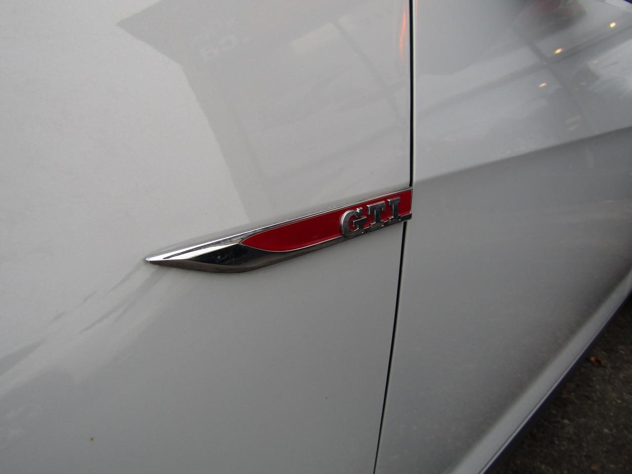 2018 Volkswagen Golf GTI Autobahn, Camera, Navi, Sunroof, Pwr Seats, Bluetooth*Certified* Photo