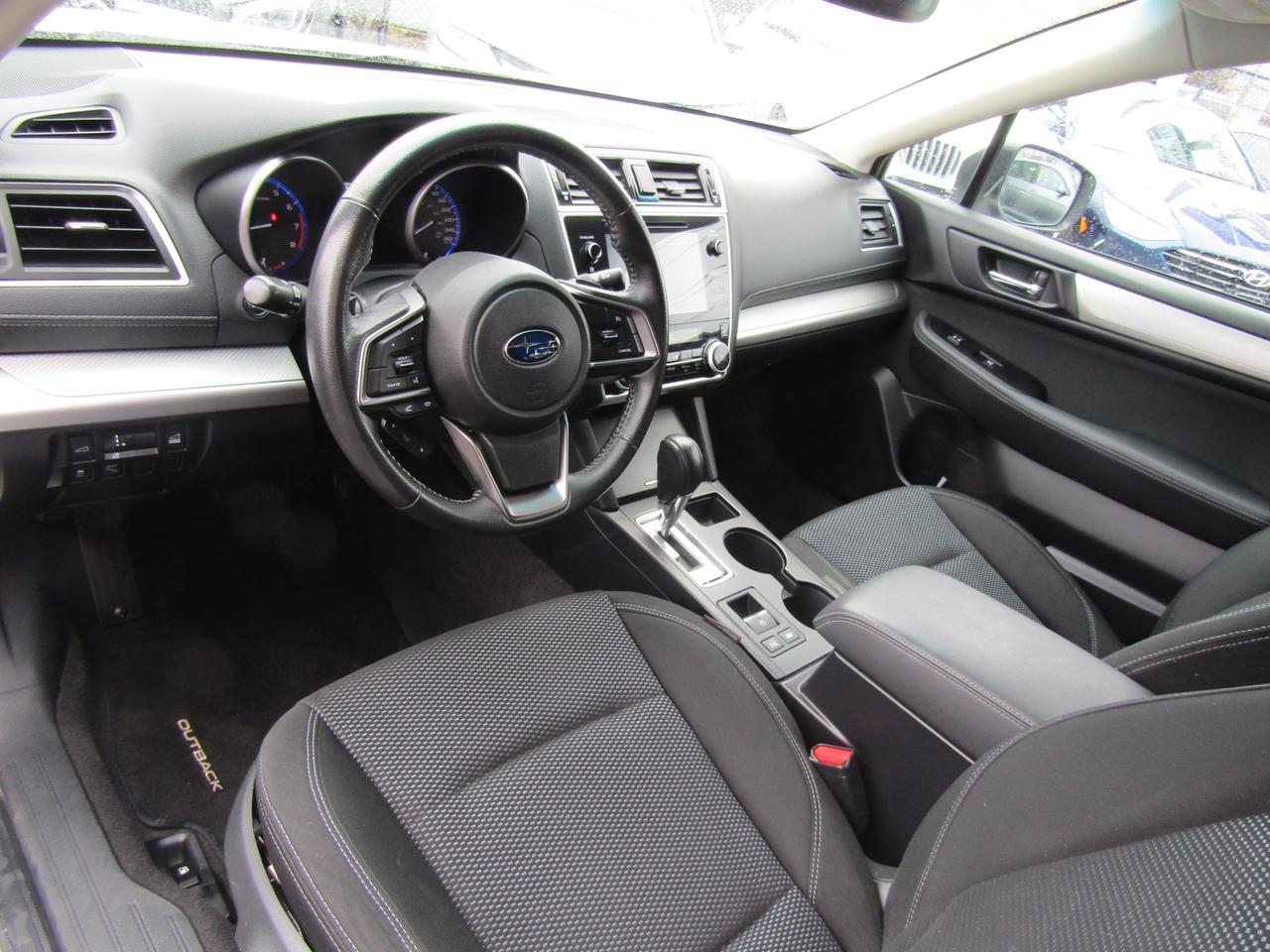2018 Subaru Outback 3.6R Limited, ,AWD, Sunroof, Camera, Bluetooth, Alloy, *Certified* Photo