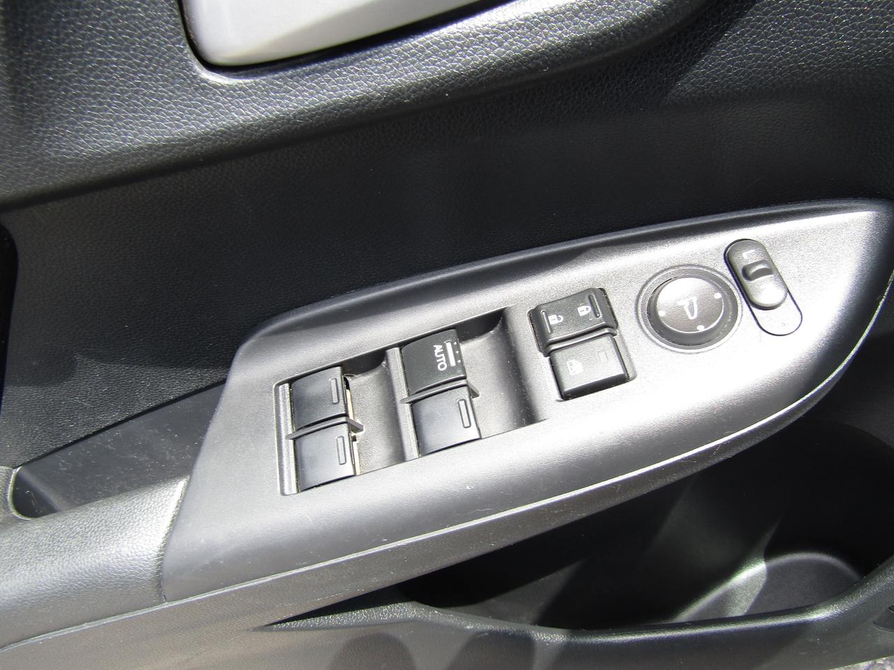 2015 Honda Fit EX, Sunroof, 2Camera, Heated Seats, *No Accident*Certified* Photo